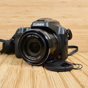 Panasonic Lumix DMC-FZ70 16.1 MP Digital Camera, with 60x Optical Zoom, Full HD